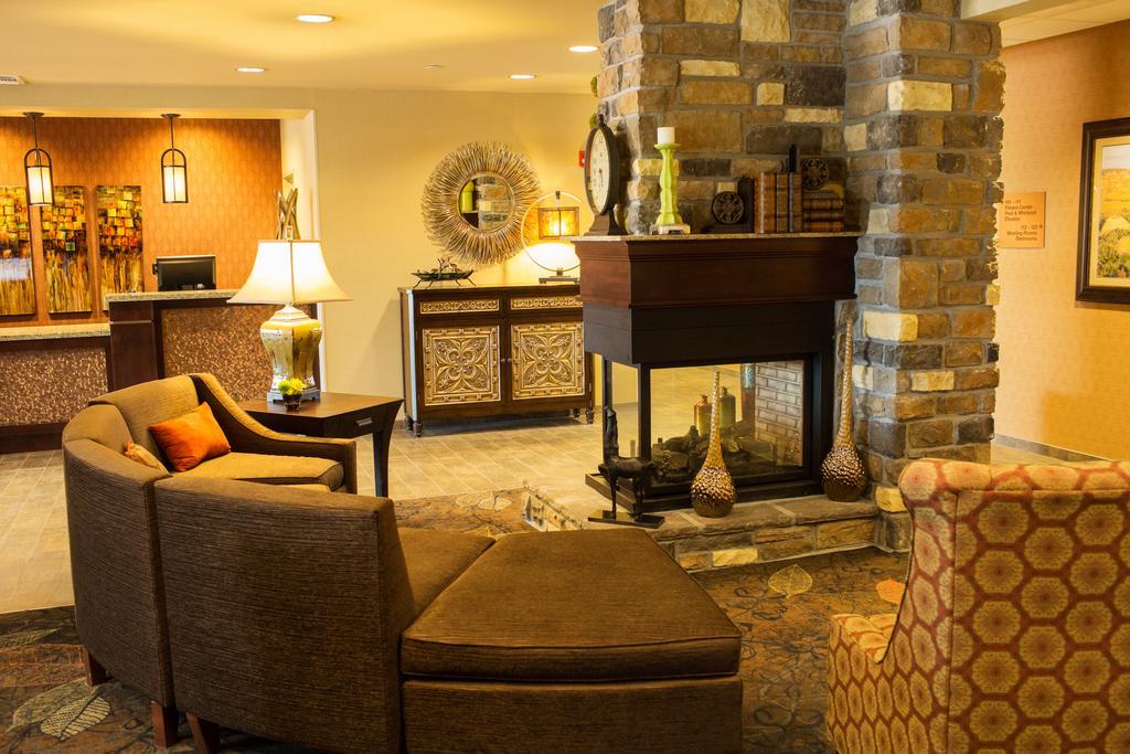 Little Missouri Inn & Suites Watford City Экстерьер фото