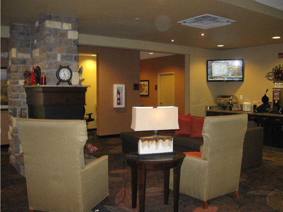 Little Missouri Inn & Suites Watford City Экстерьер фото