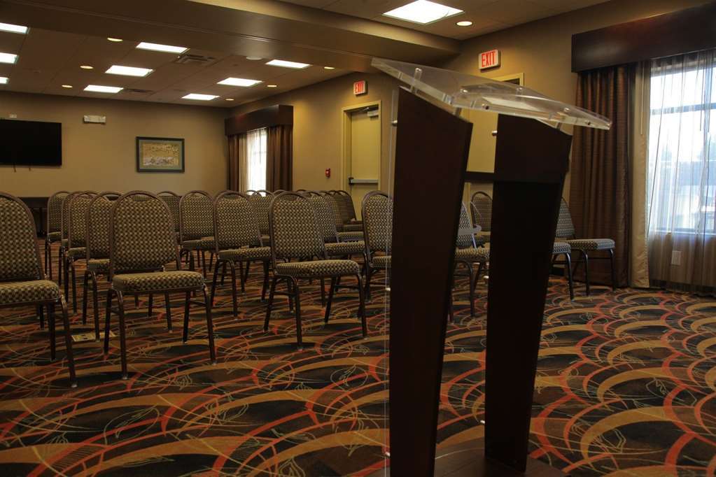 Little Missouri Inn & Suites Watford City Удобства фото