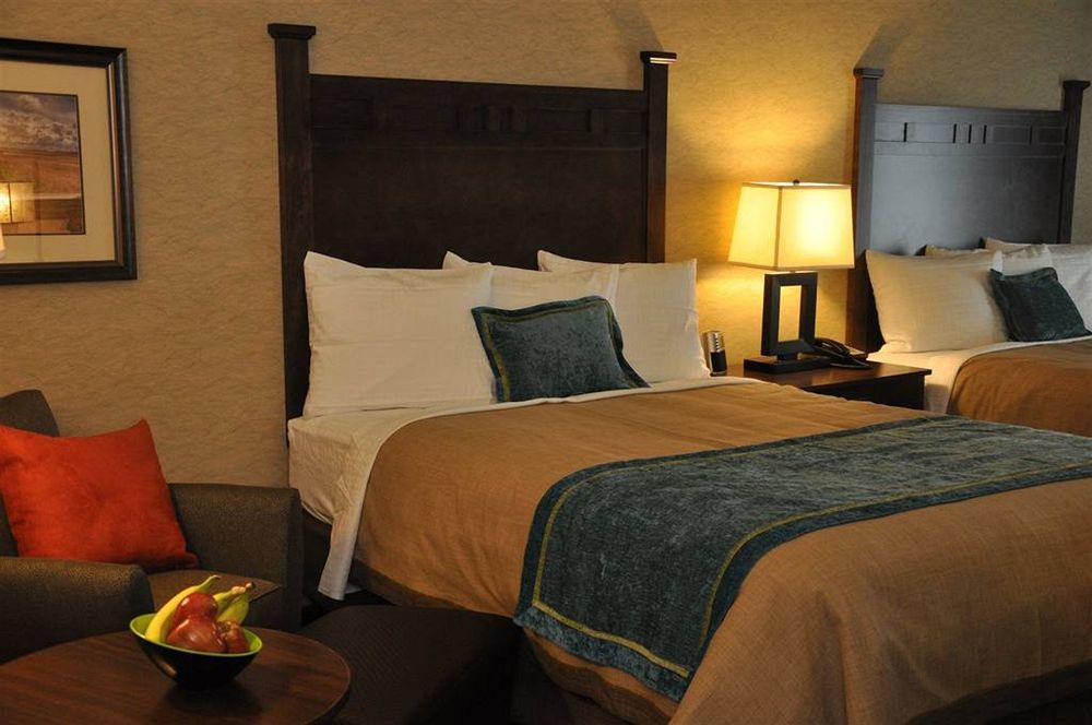 Little Missouri Inn & Suites Watford City Экстерьер фото