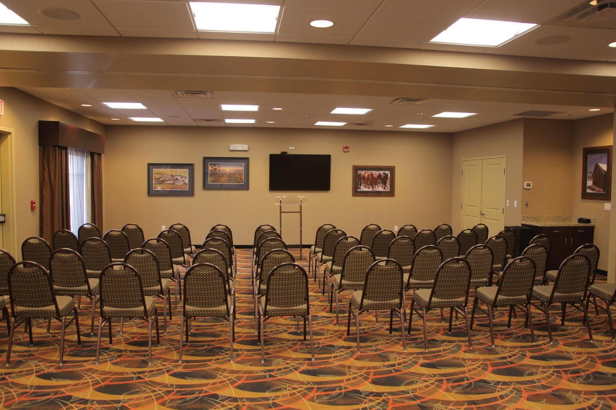 Little Missouri Inn & Suites Watford City Экстерьер фото