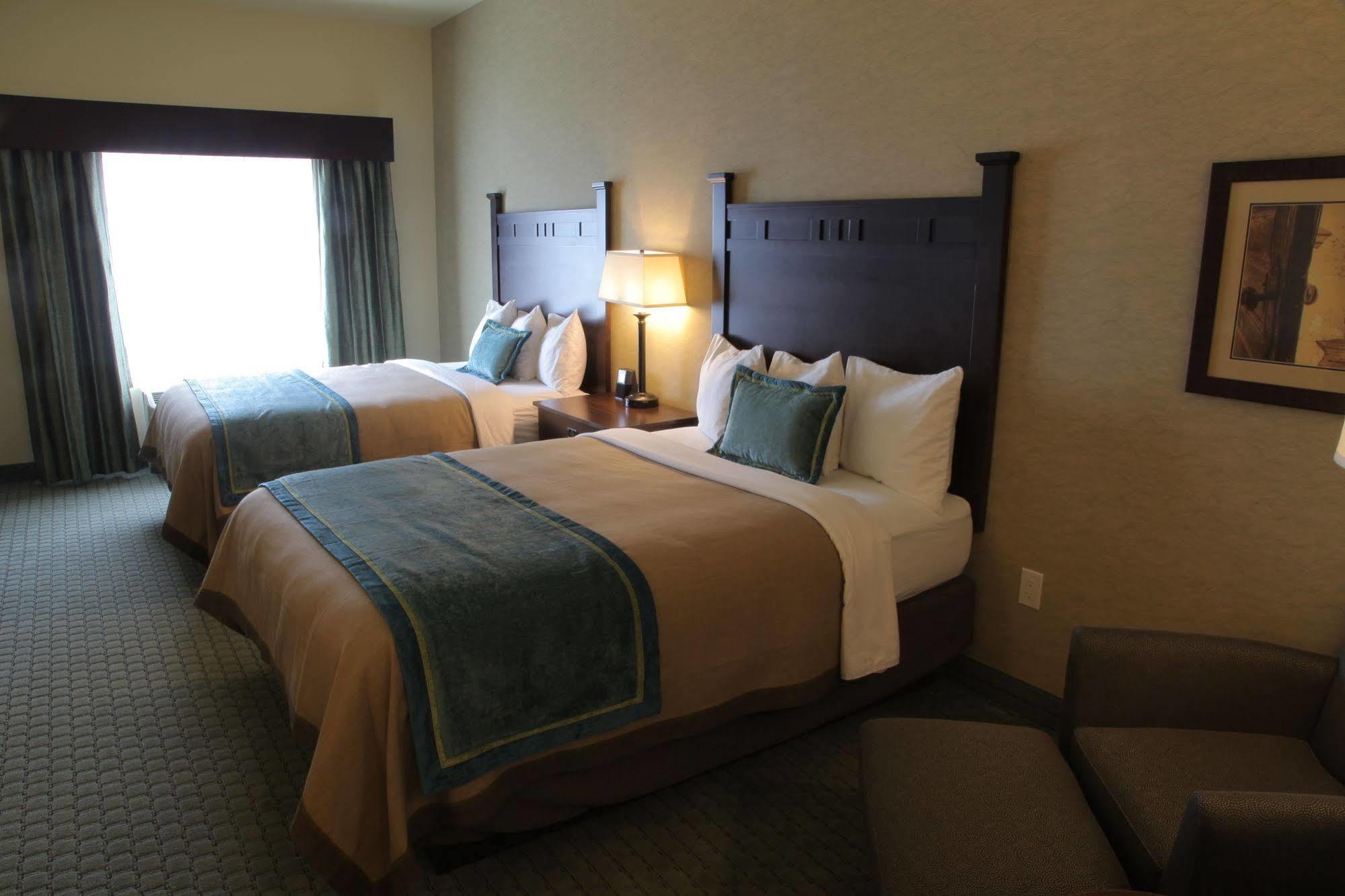 Little Missouri Inn & Suites Watford City Экстерьер фото