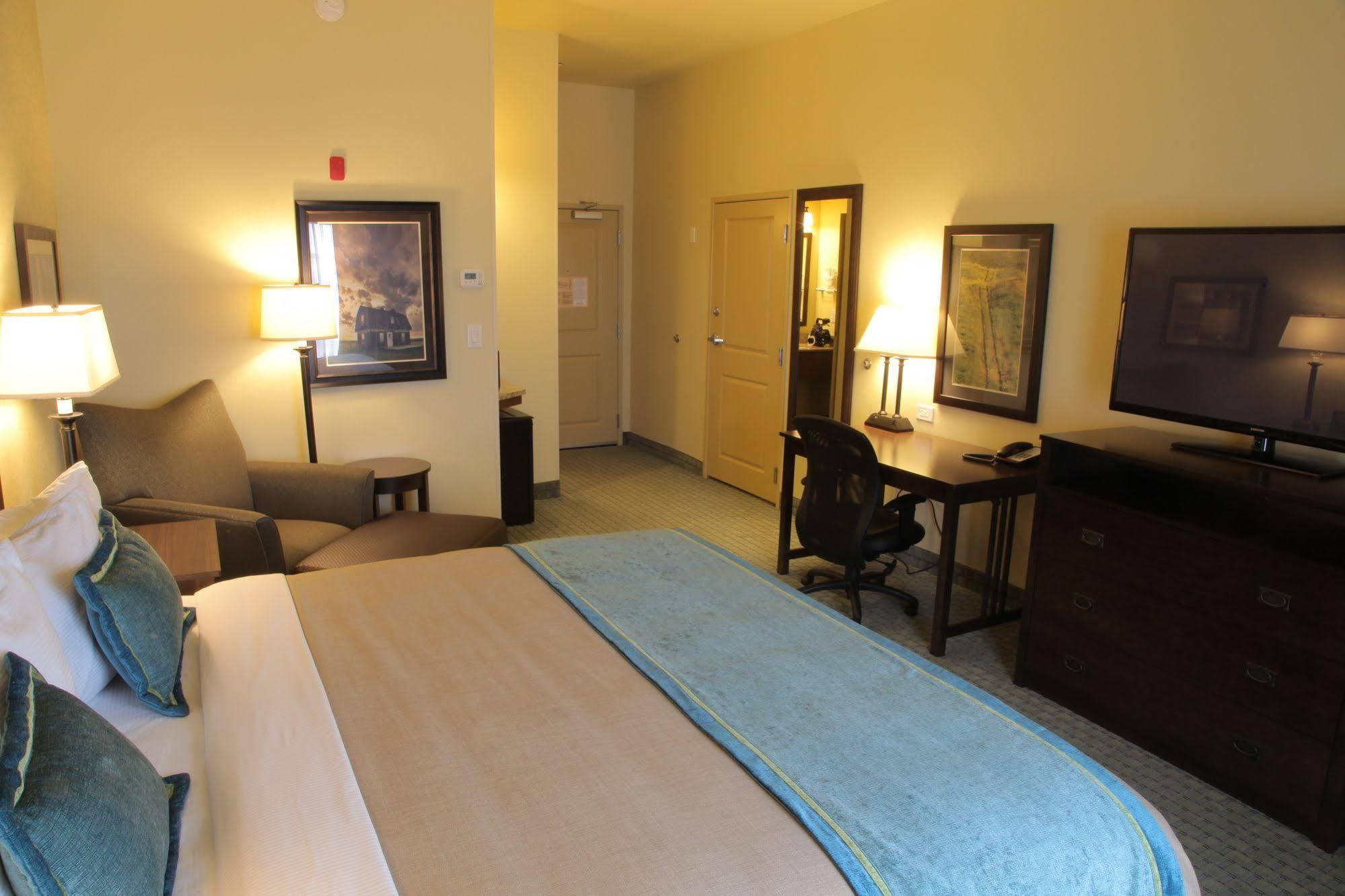 Little Missouri Inn & Suites Watford City Экстерьер фото